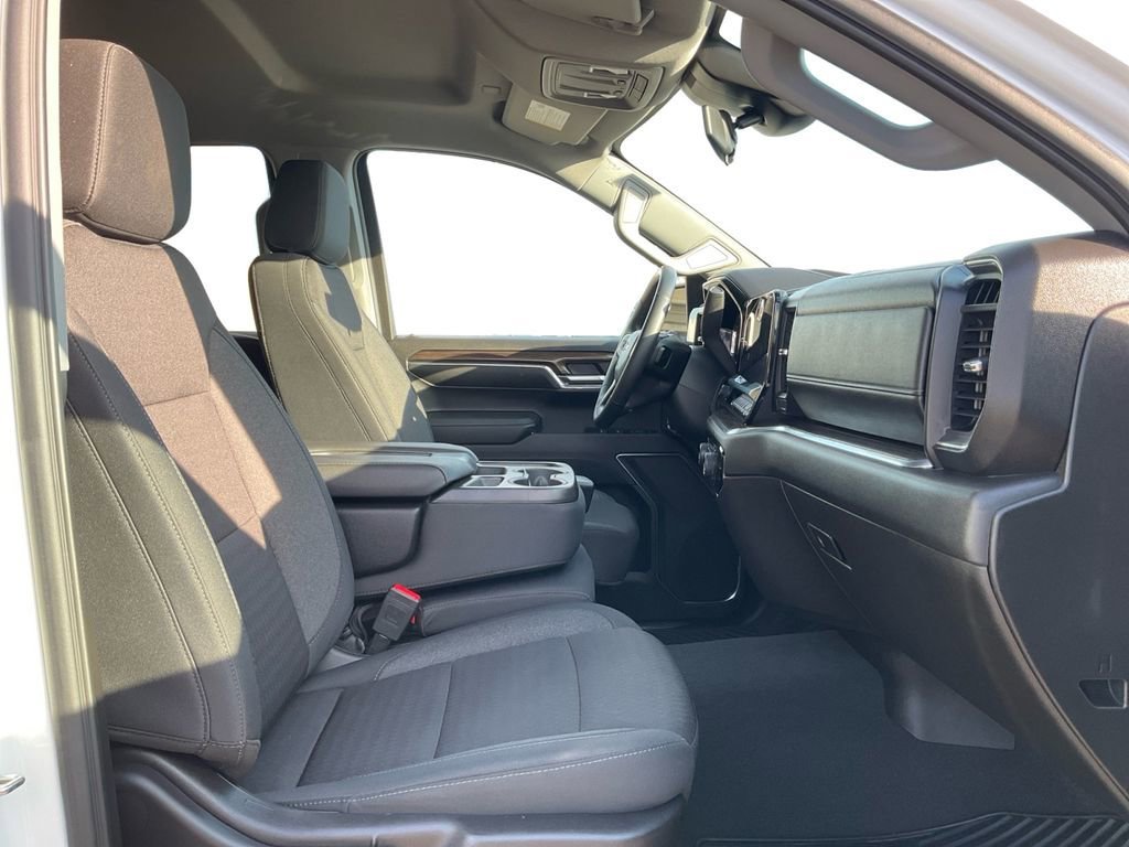 2024 Chevrolet Silverado 1500 RST - Photo 23