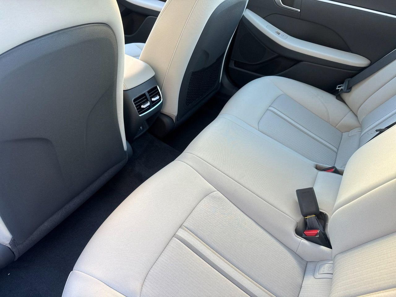 New 2026 White Hyundai Blue image 11