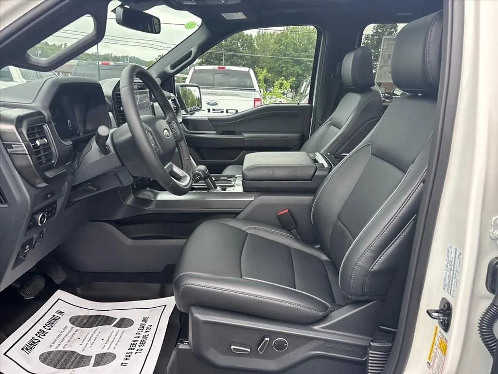New 2026 Star White Metallic Tri-Coat Ford Lariat® image 25