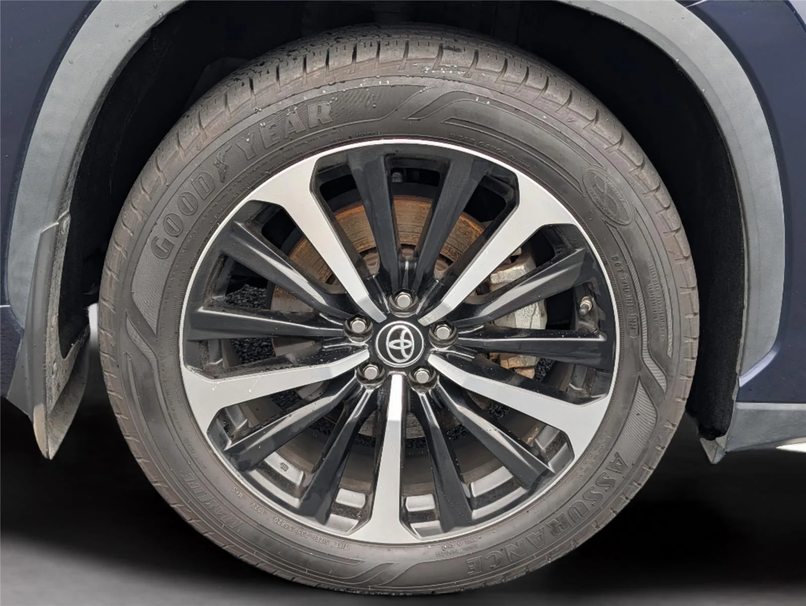 Used 2022 Blueprint Toyota XSE image 38