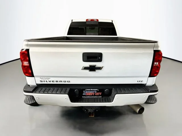 Used 2019 White Chevrolet LTZ image 6