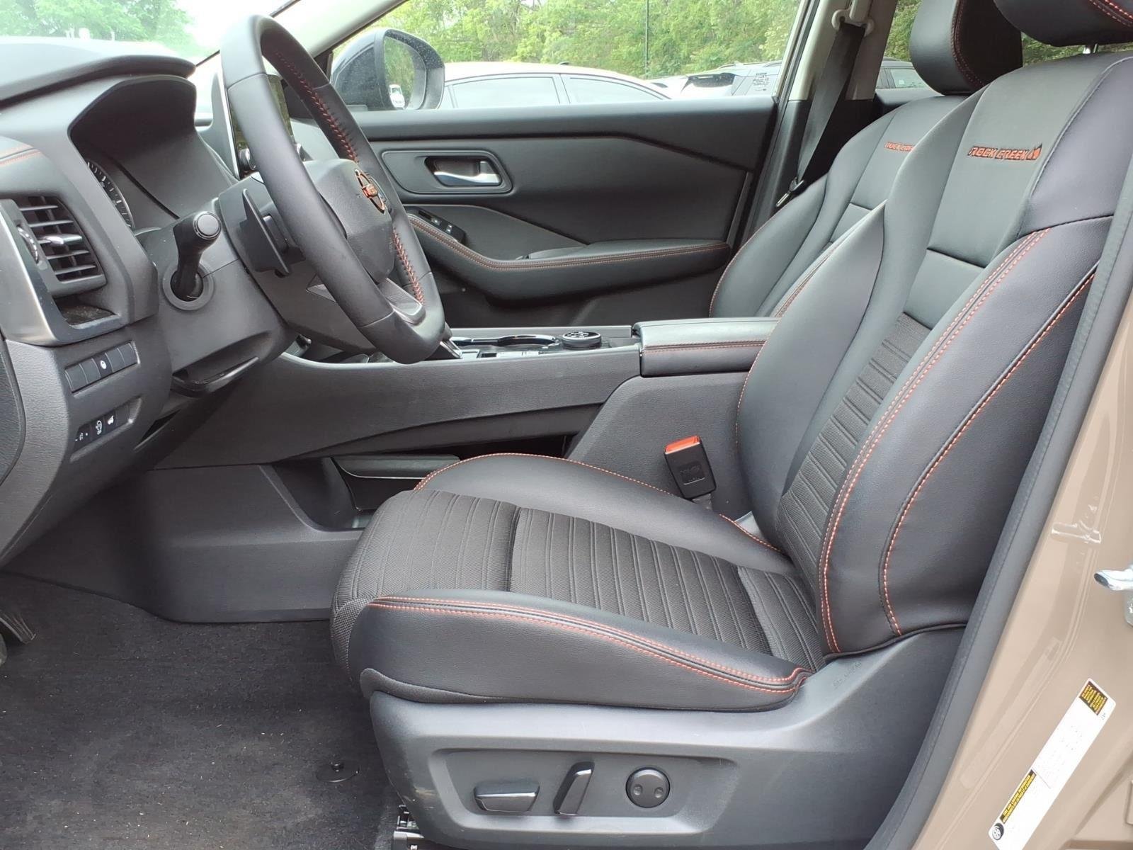 Used 2025 Baja Storm Metallic Nissan Rock Creek image 12