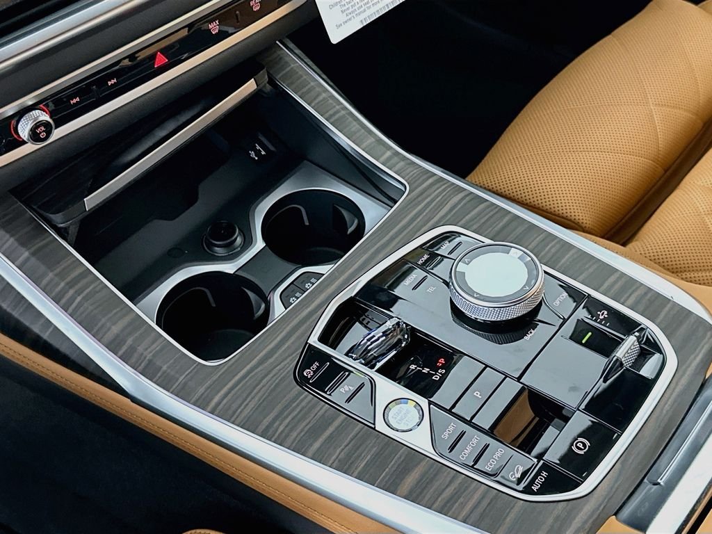 New 2027 Gray Metallic BMW xDrive40i image 15