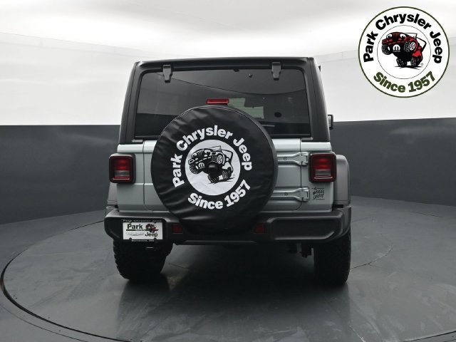 New 2027 Earl Clear-Coat Exterior Paint Jeep Willys image 5