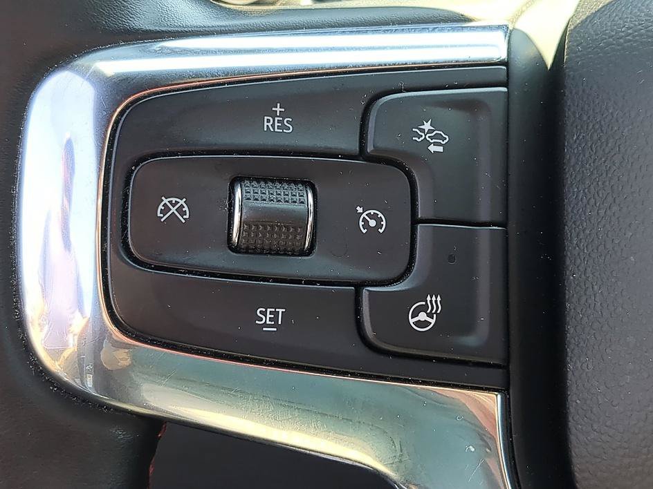 Used 2023 STERLING GRAY METALLIC Chevrolet RS image 17