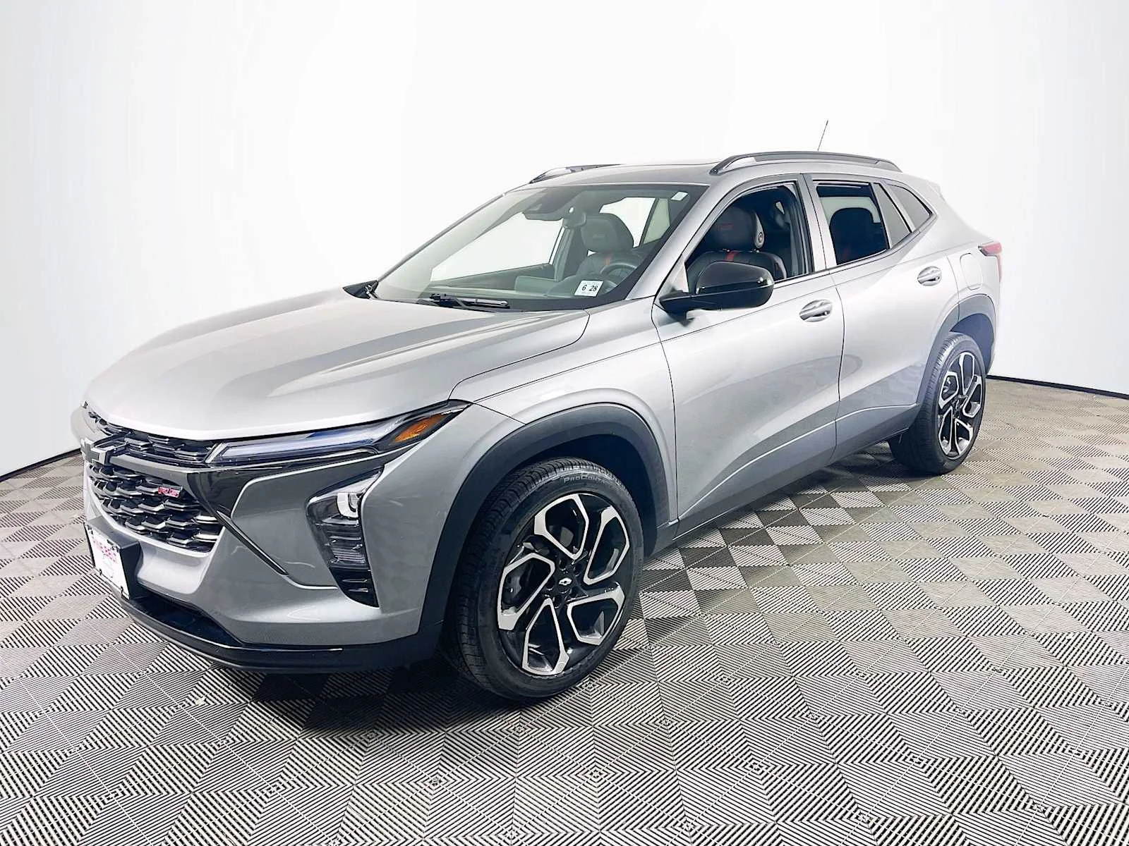 2024 Chevrolet Trax 2RS's photo