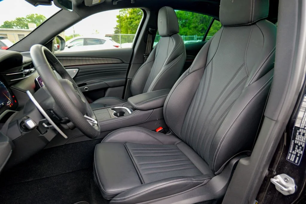 New 2025 Nero Noctis Black Maserati Base image 23