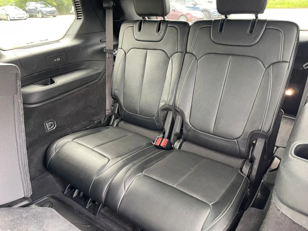 Certified Used 2022 Velvet Red Pearlcoat Jeep Overland image 24