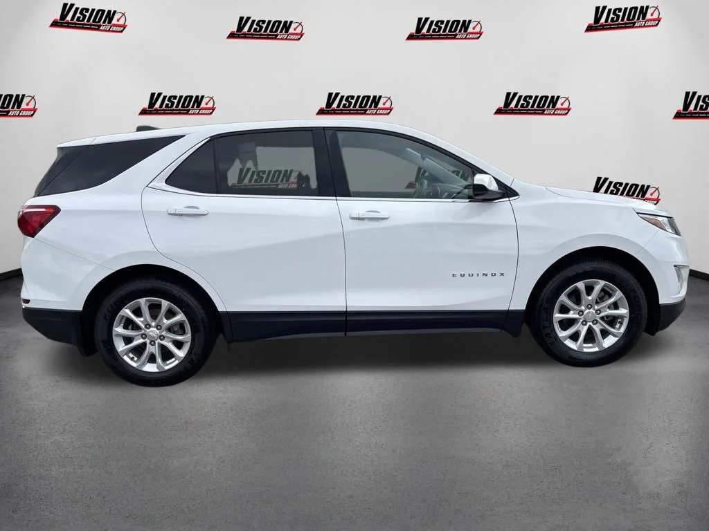 Used 2018 White Chevrolet LT image 4