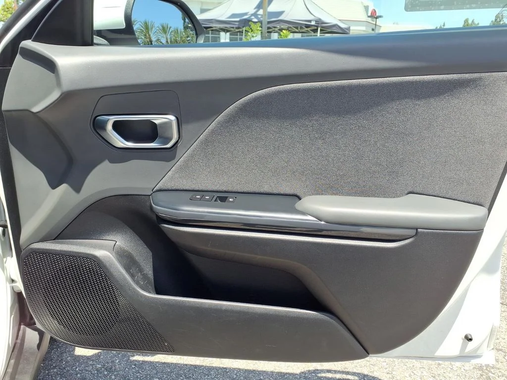 Certified Used 2025 White Kia EX image 22