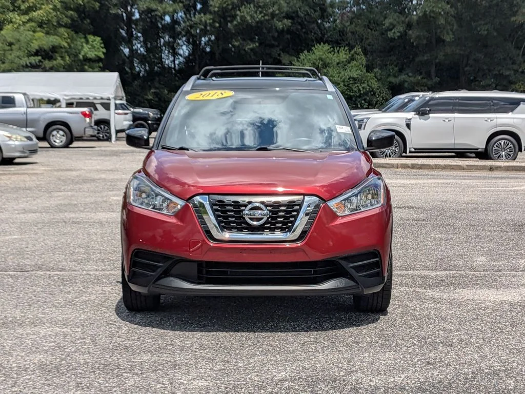 Used 2018 Red Nissan SV image 8