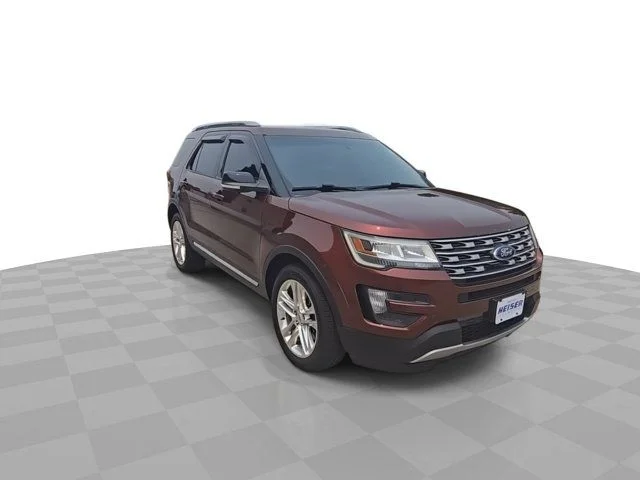Used 2016 Ford Explorer XLT with VIN 1FM5K8D89GGA83178 for sale in Sturgeon Bay, WI