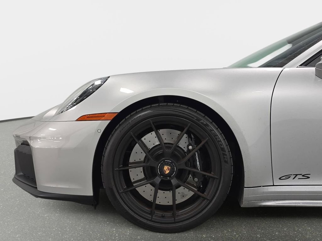 Certified Used 2025  Porsche Carrera 4 GTS image 10