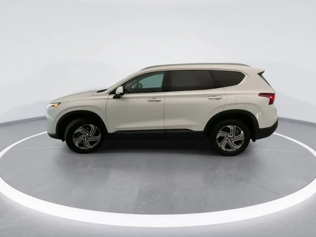 Used 2023 White Hyundai SEL image 9