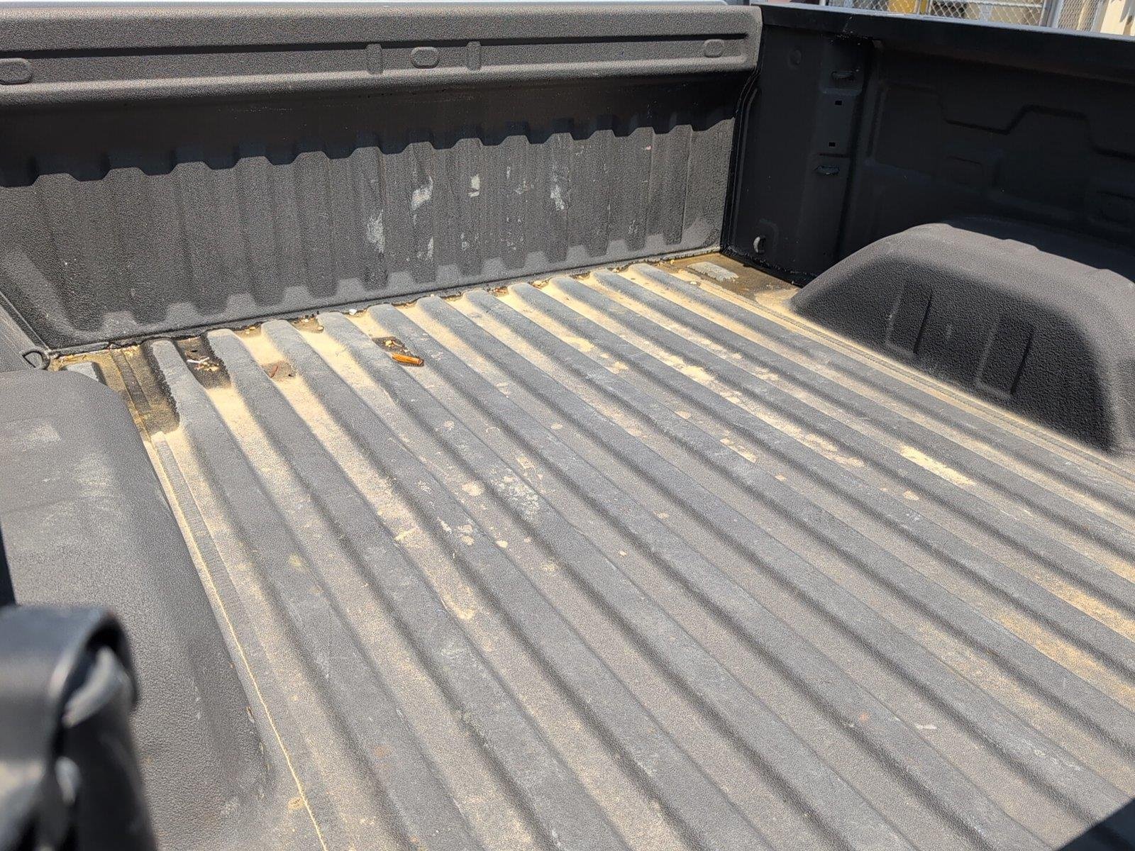 Used 2024 Sterling Metallic GMC SLT image 39