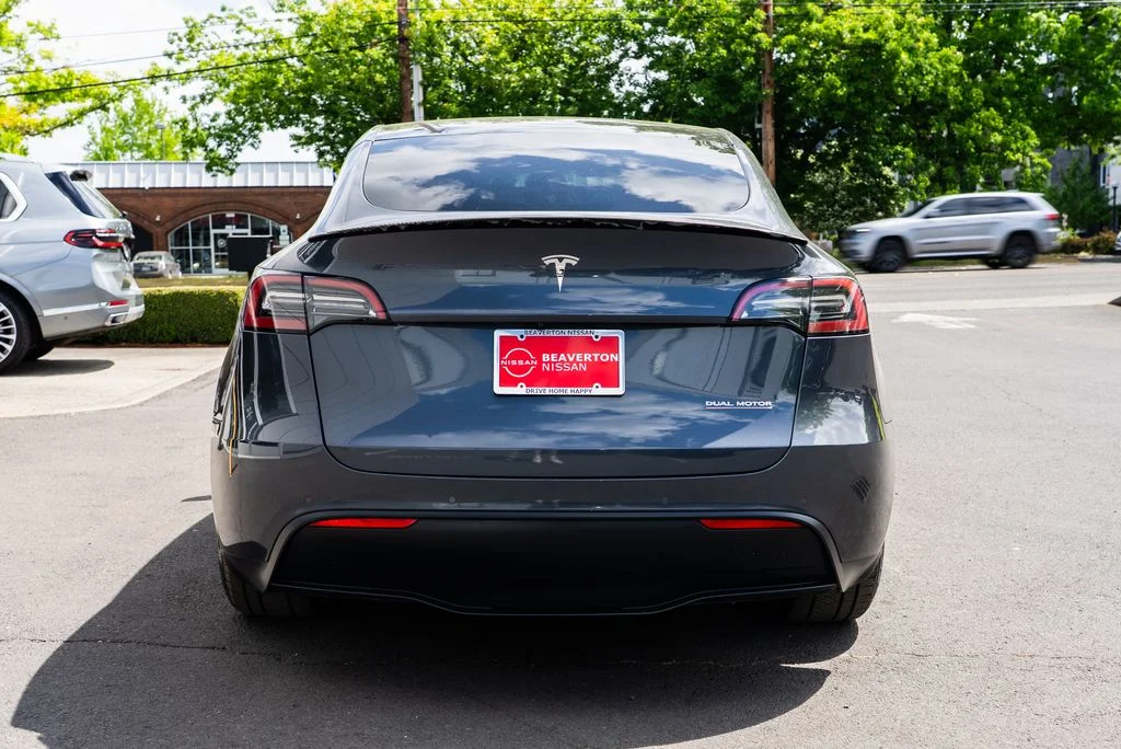 Used 2022 Gray Tesla Performance image 5