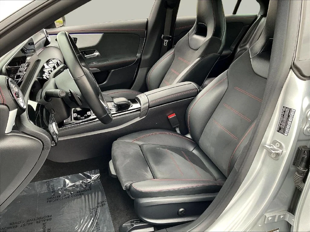 Used 2023 Silver Mercedes-Benz CLA 250 image 23