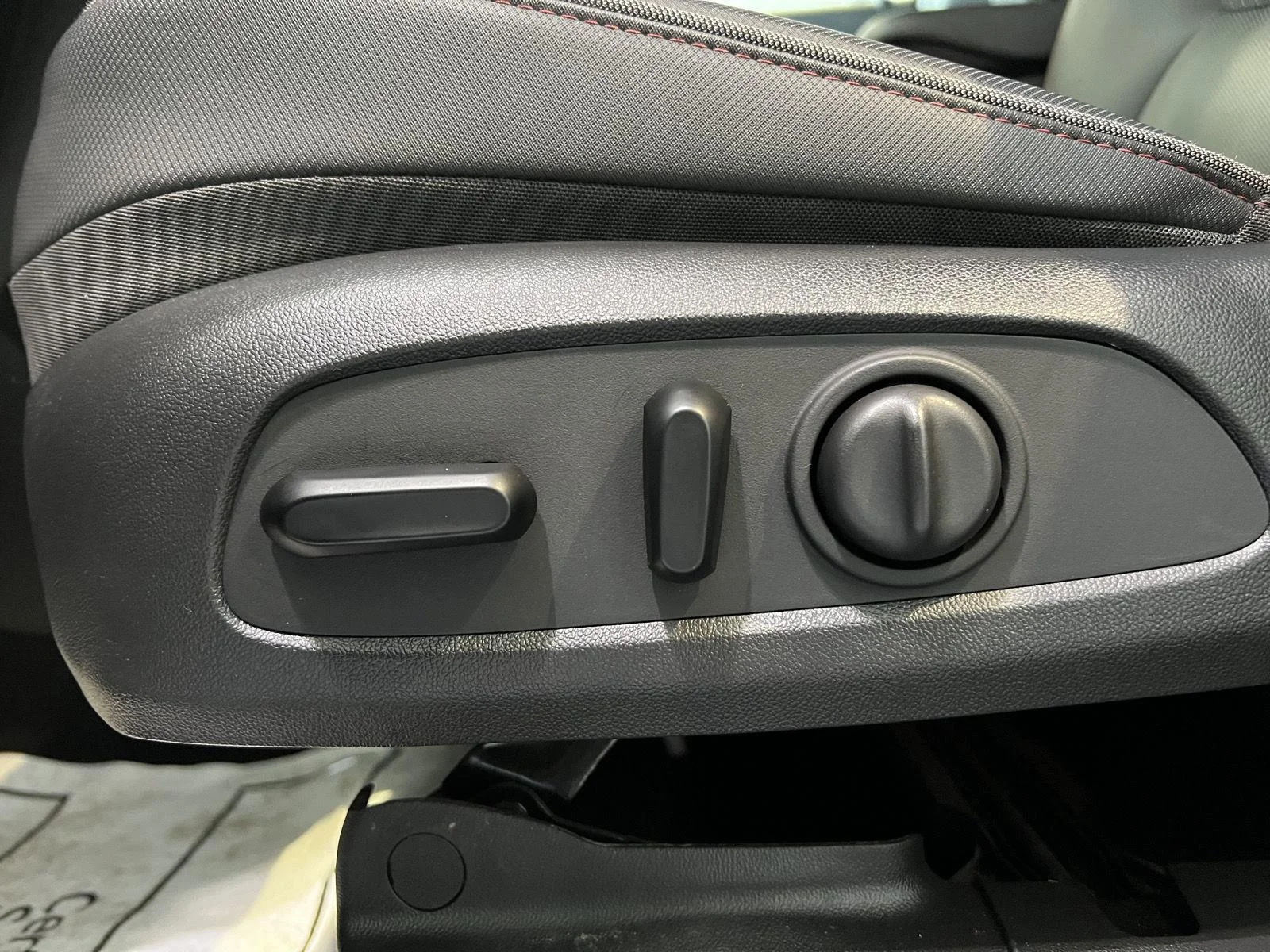 Used 2022 Mosaic Black Metallic Chevrolet RS image 19