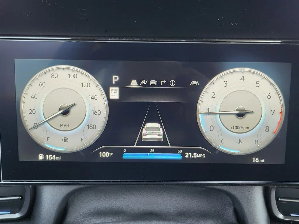 New 2026 White Hyundai Base image 17