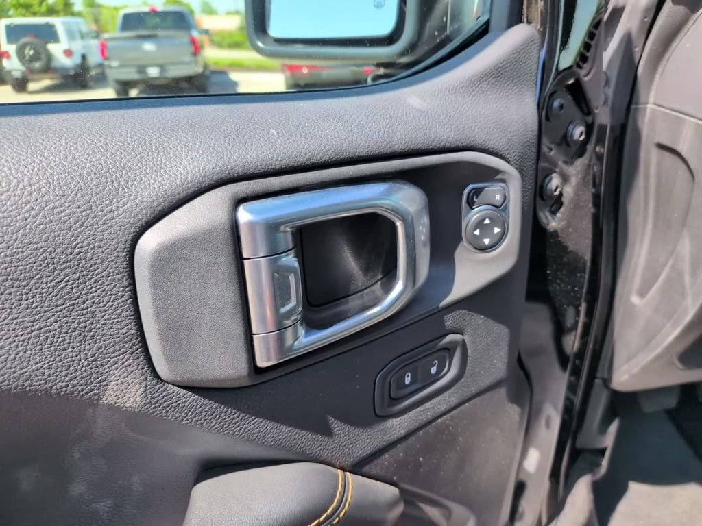 Used 2025 Black Jeep Sahara 4xe image 21