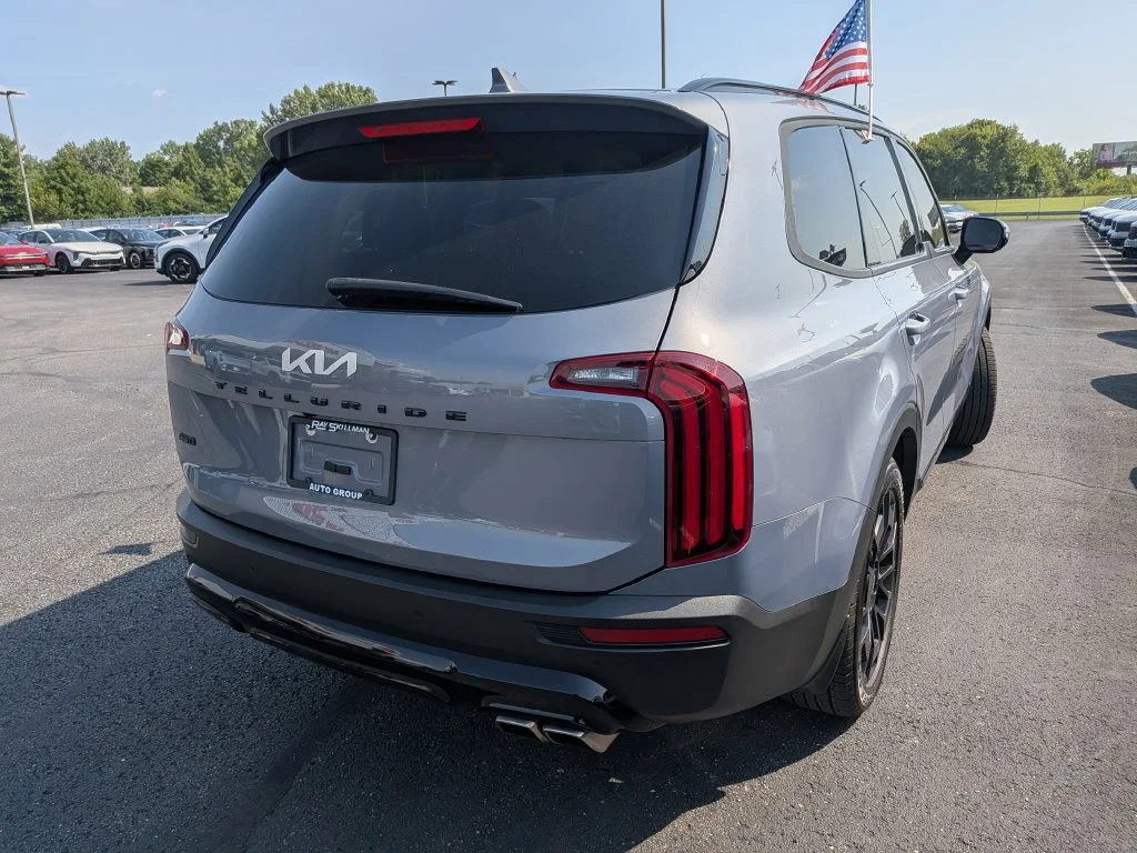 Certified Used 2022  Kia SX image 8