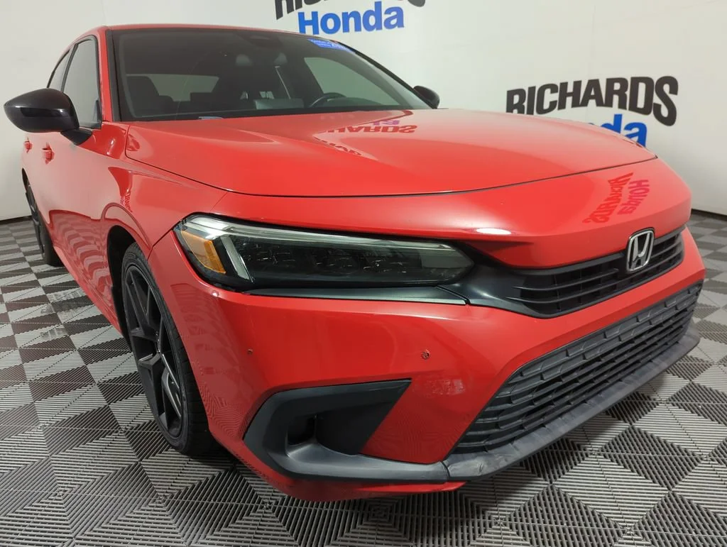 Certified Used 2024 Rallye Red Honda 2.0L 4D SPORT image 38