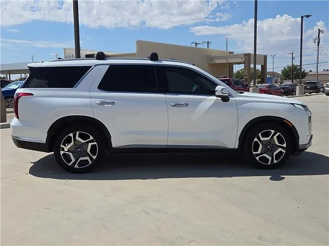 Used 2025 Hyper White Hyundai Limited All-Wheel Drive image 5