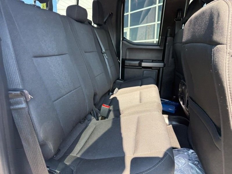 Used 2020 Oxford White Ford XLT image 12
