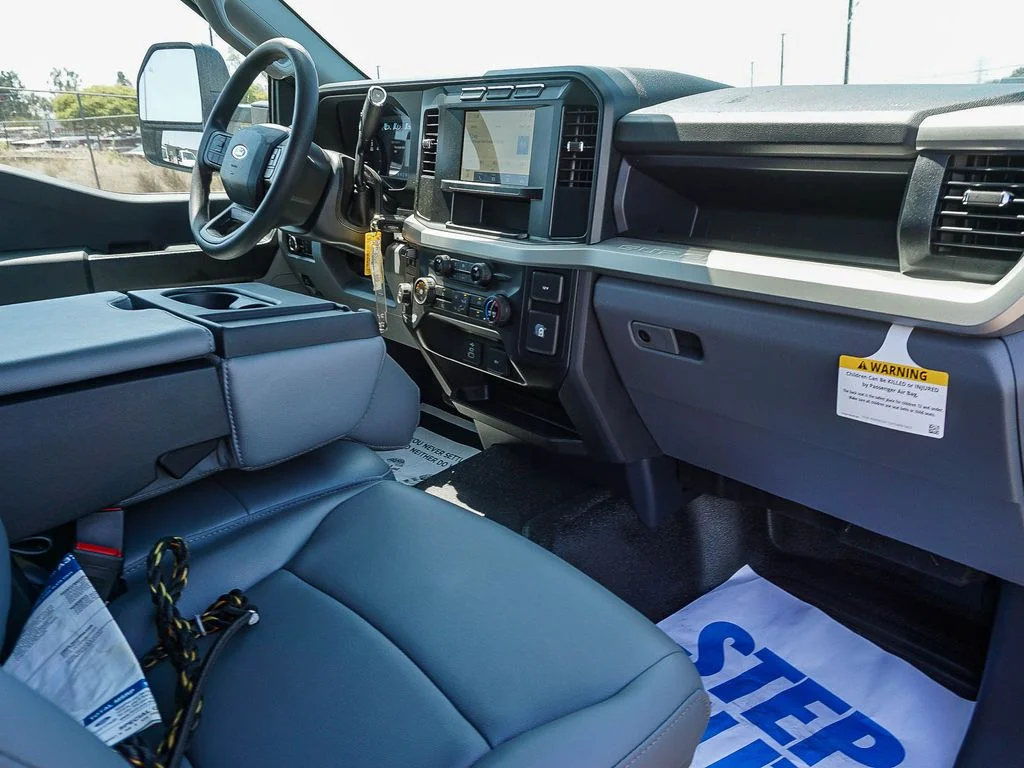 New 2024 White Ford XL image 14