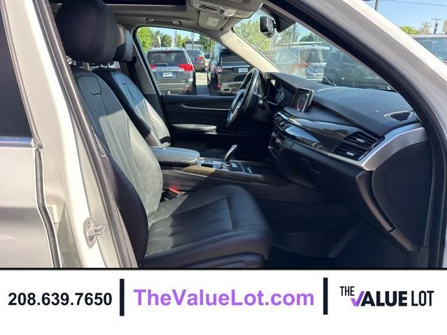 Used 2015 White BMW xDrive35i image 13
