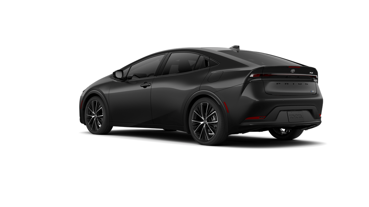 New 2026 Midnight Black Metallic Toyota XLE image 37