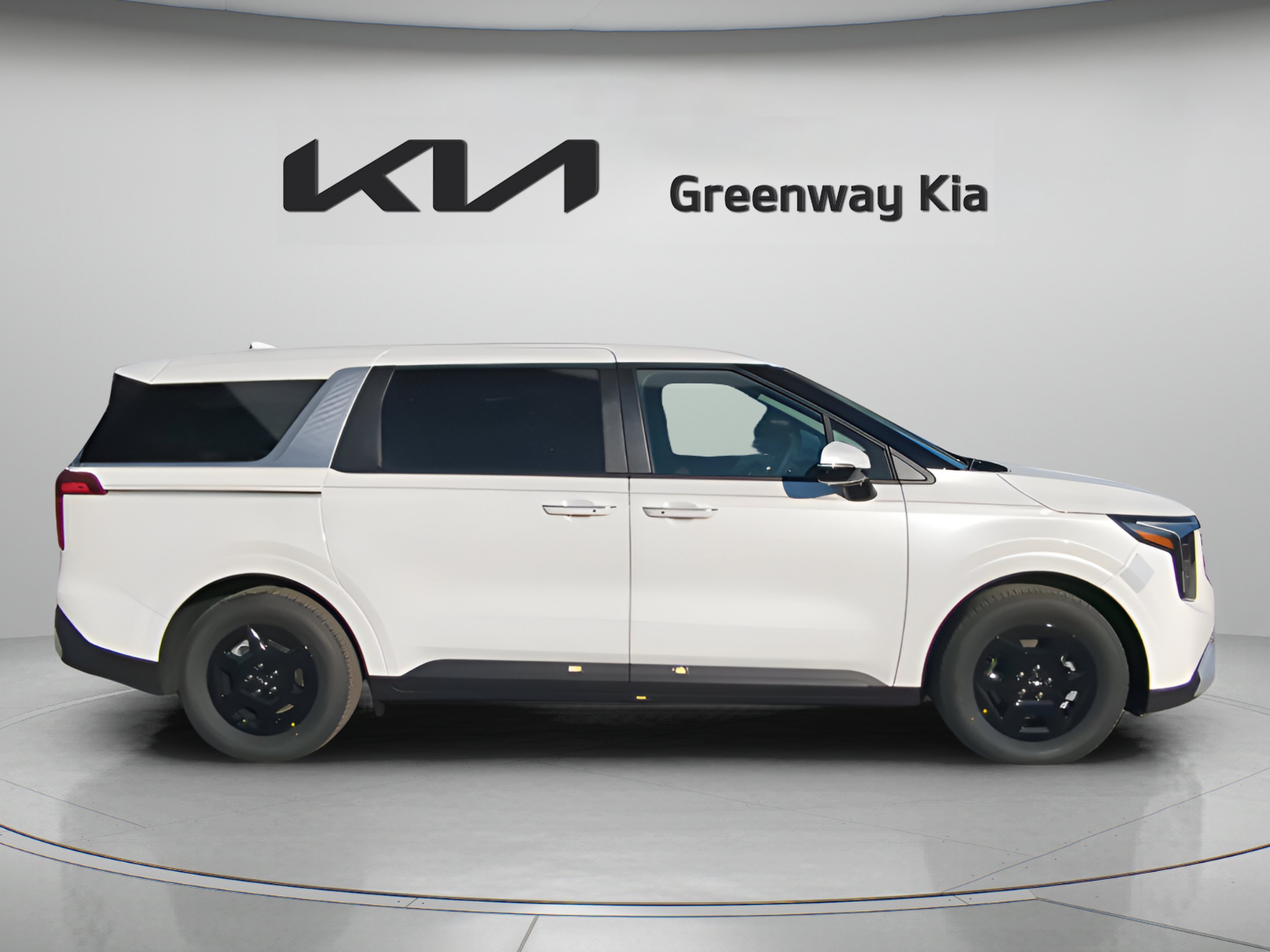 New 2026 Snow White Pearl Kia LXS image 4