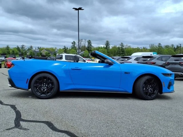 New 2025 Grabber Blue Metallic Ford GT Premium Convertible image 2