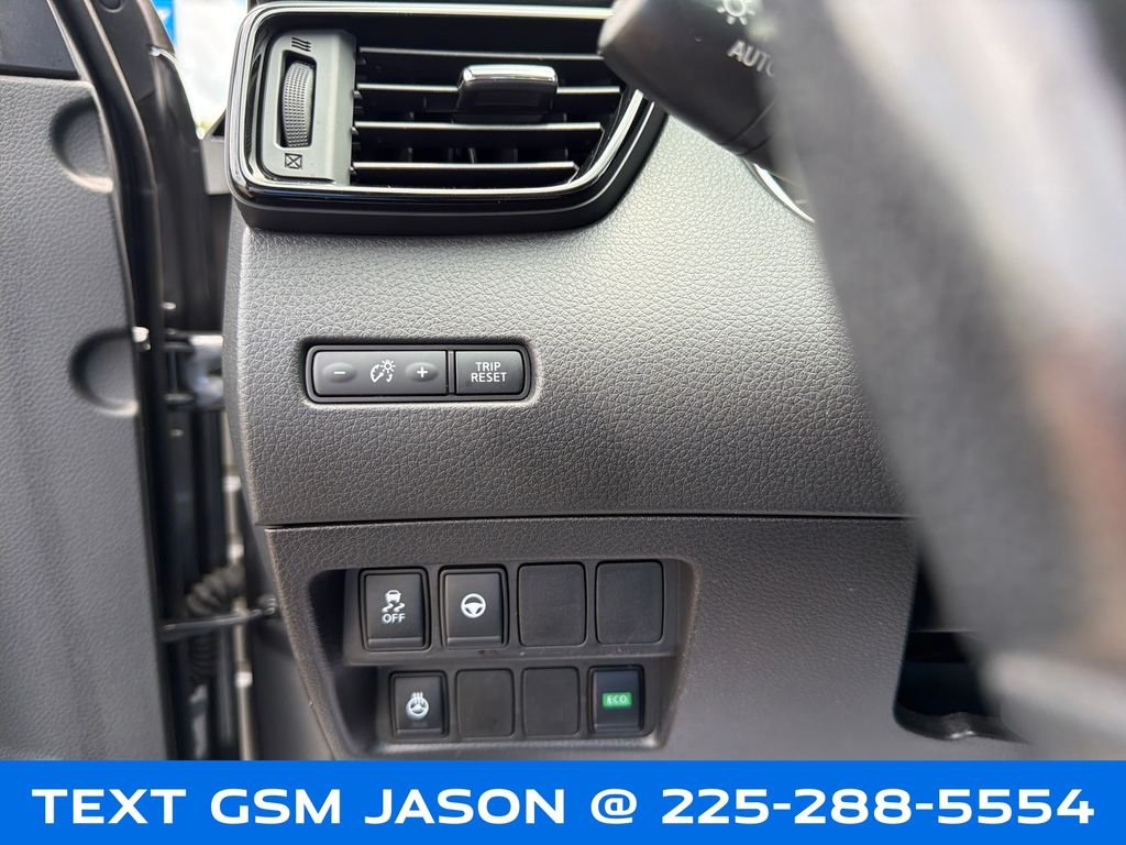 Used 2019 Gray Nissan SL image 47