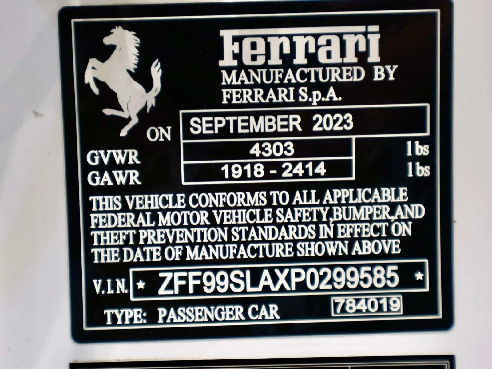 Certified Used 2023 Bianco Cervino Ferrari  image 37