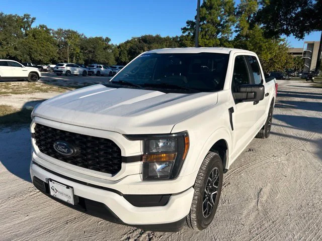 Used 2023 Oxford White Ford XL image 2