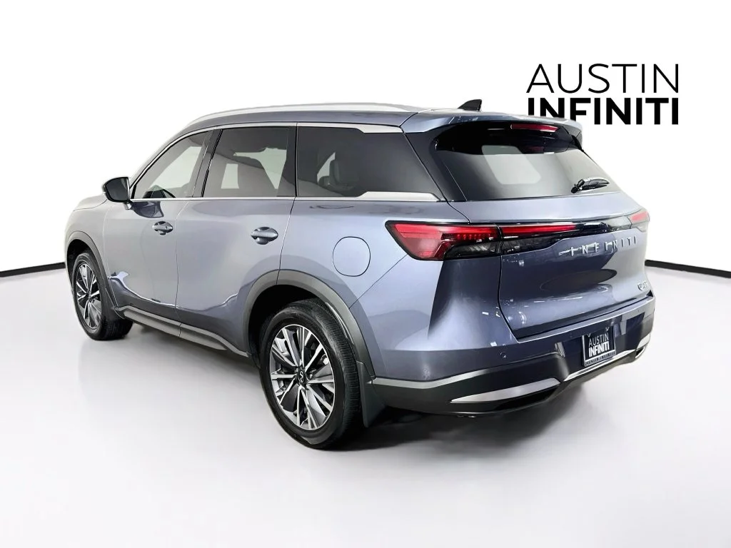 Certified Used 2027 Blue INFINITI LUXE image 7