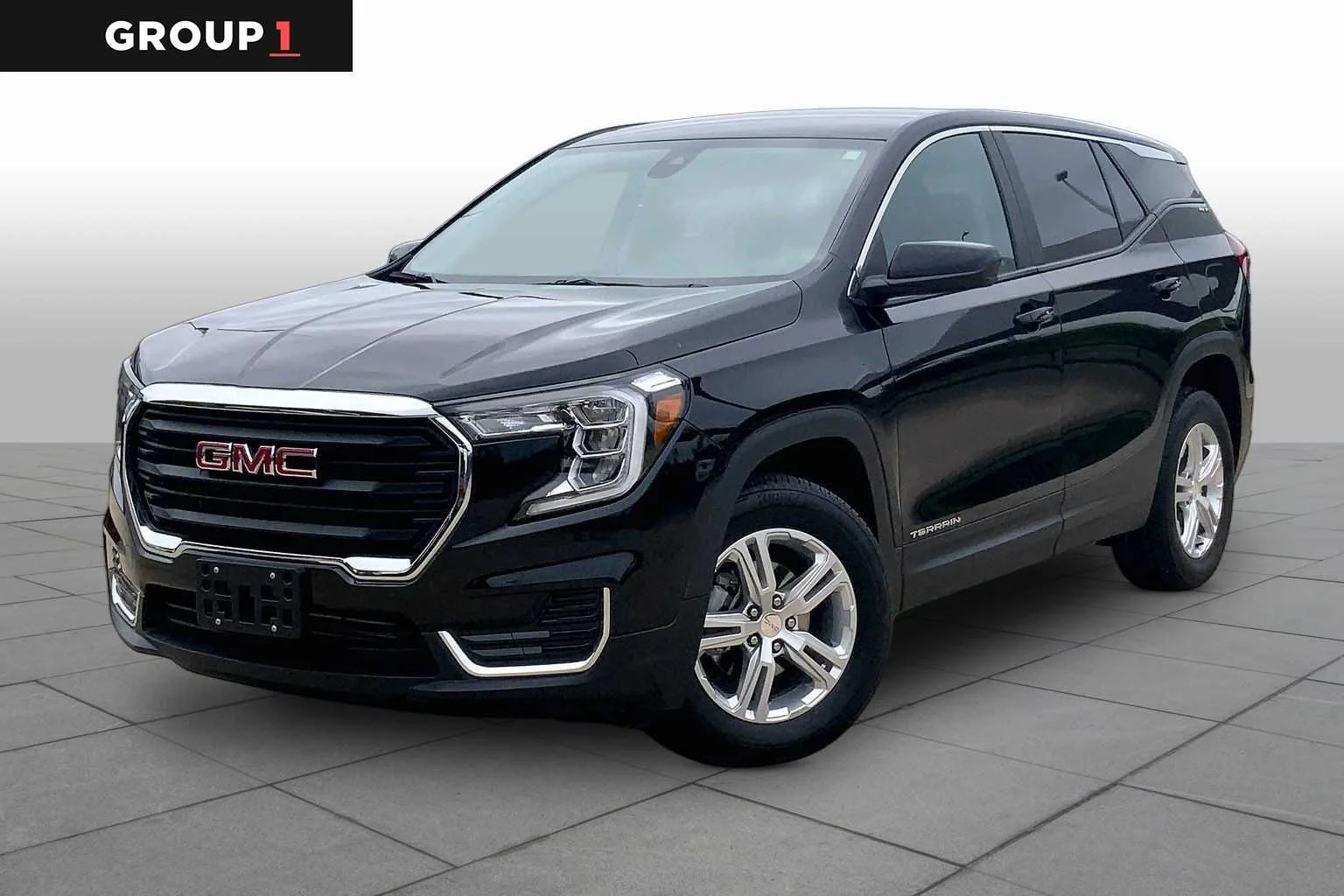 Certified Used 2024 Ebony Twilight Metallic GMC SLE image 1