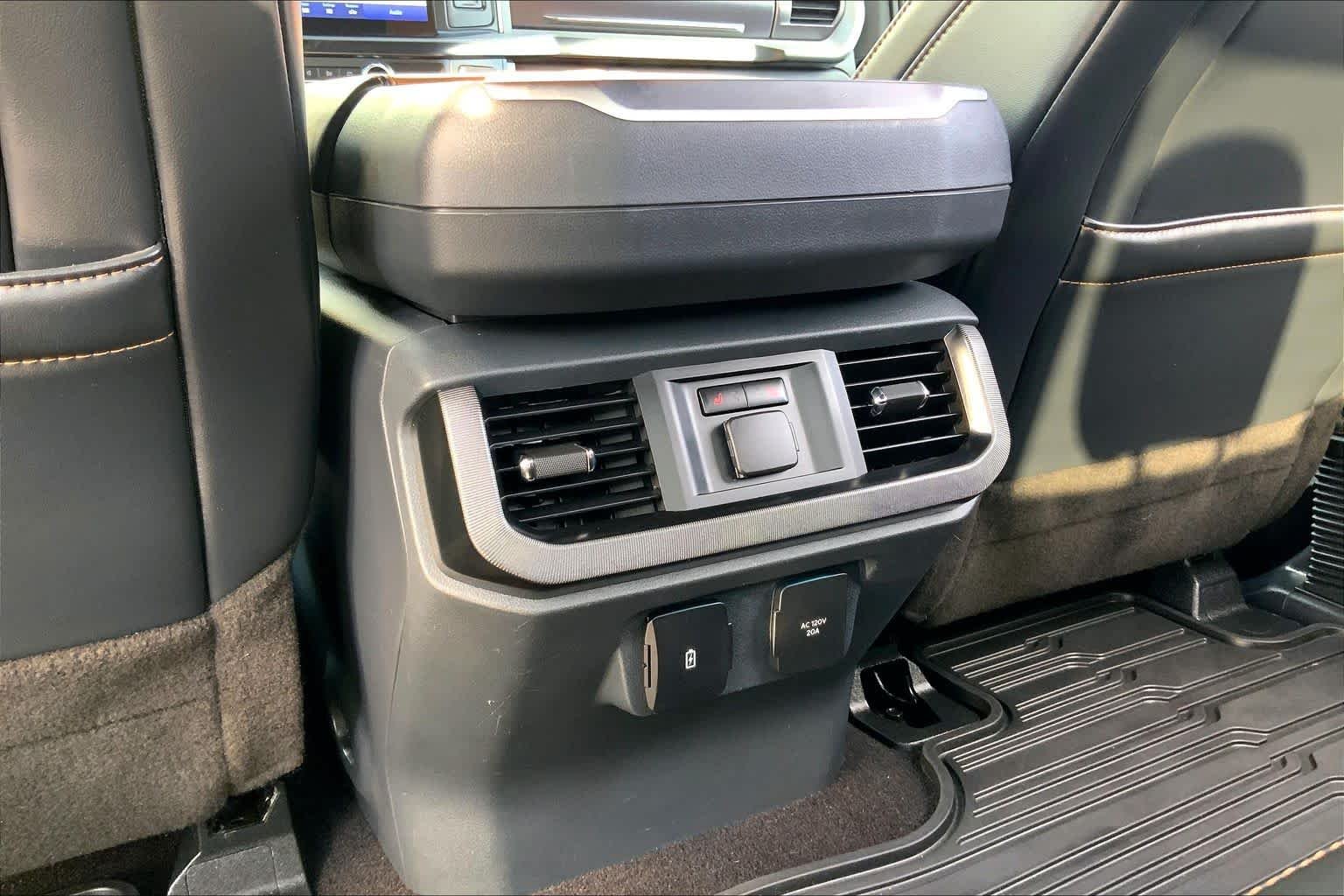 Used 2022 Carbonized Gray Metallic Ford Platinum image 34