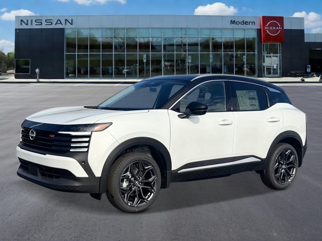 New 2026 Aspen White Tricoat/Super Black Nissan SR image 1