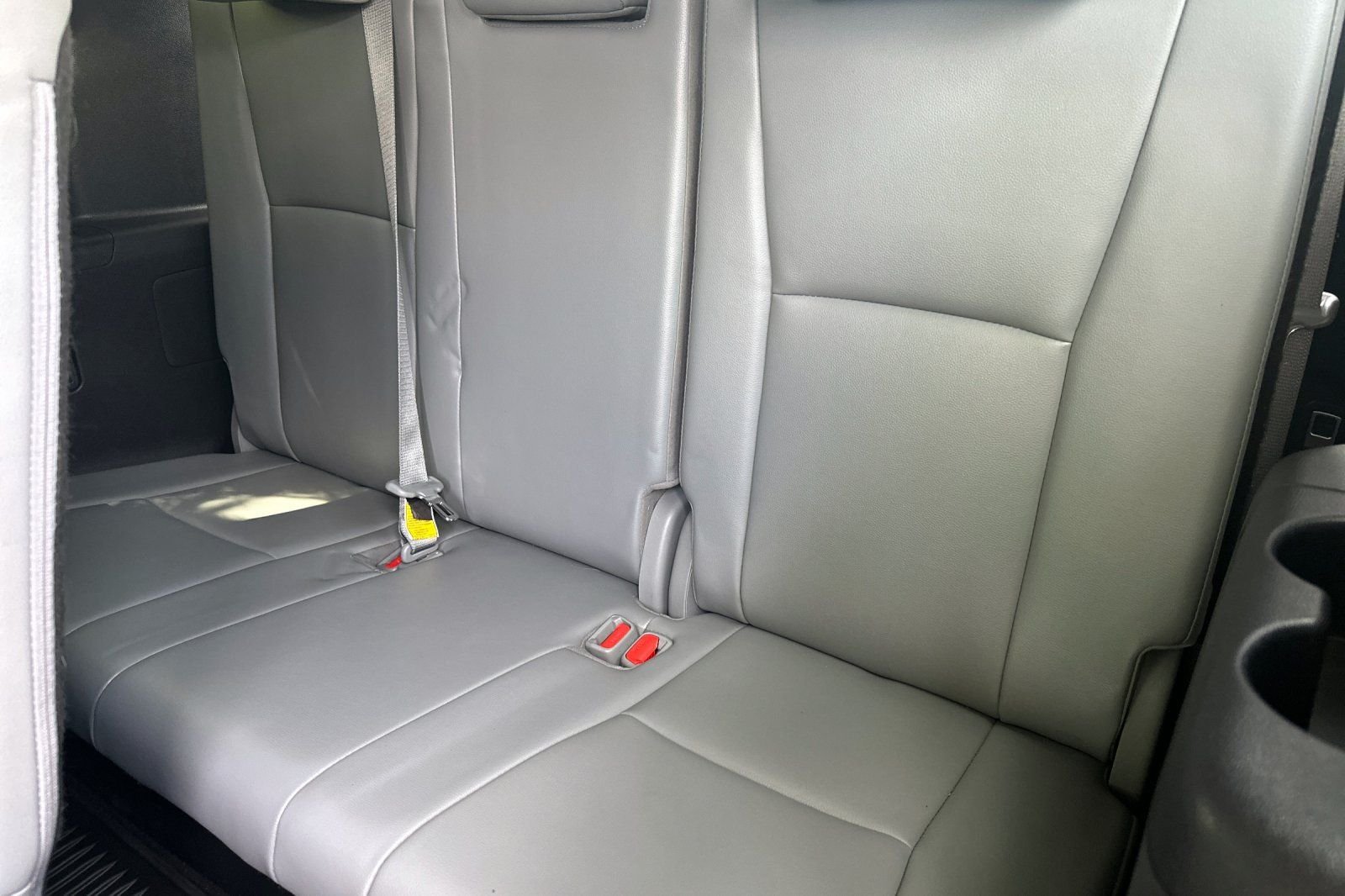 2022 Toyota Highlander XLE - Photo 15