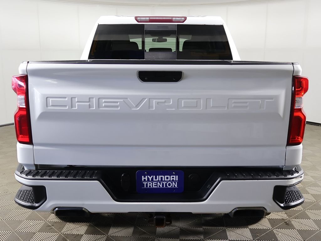 Used 2020 White Chevrolet RST image 12