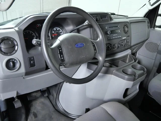 Used 2012 White Ford Commercial image 3