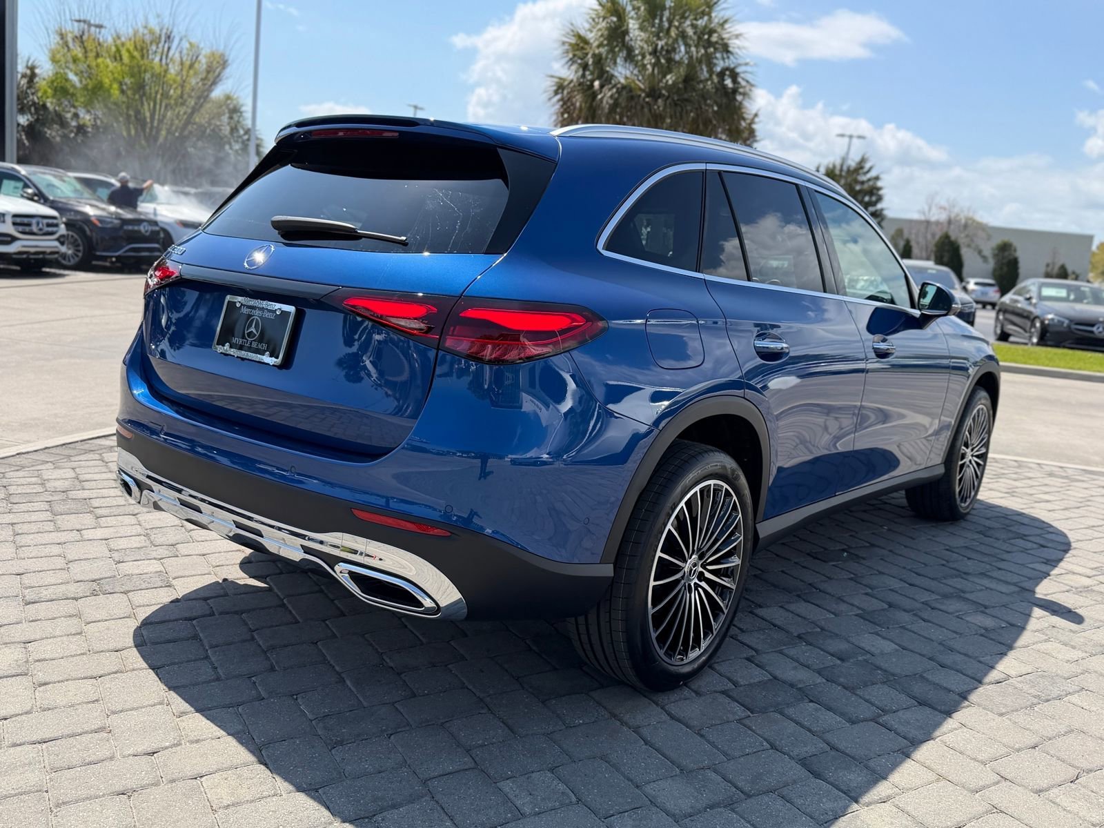 New 2026 Starling Blue Metallic Mercedes-Benz GLC 300 image 32