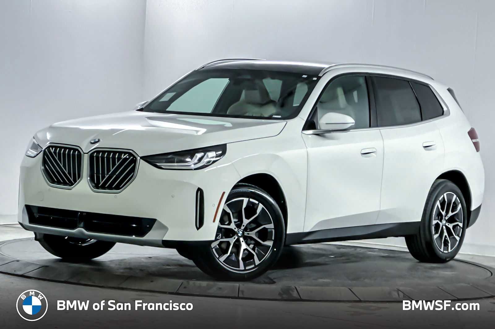 2026 BMW X3 30 XDRIVE's photo