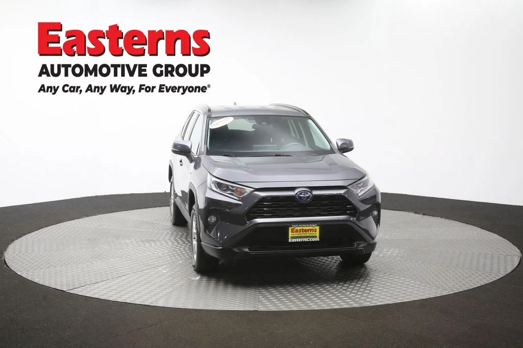 Used 2021 Gray Toyota XLE image 51