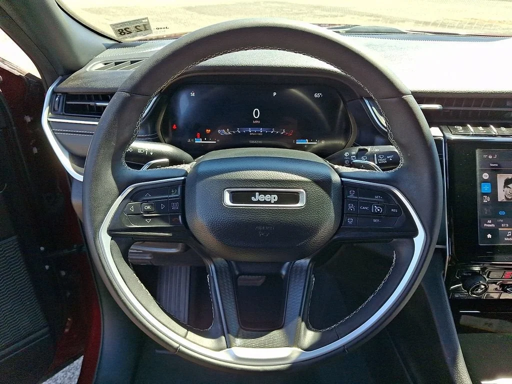 Used 2024 Red Jeep Altitude X 4x4 image 59