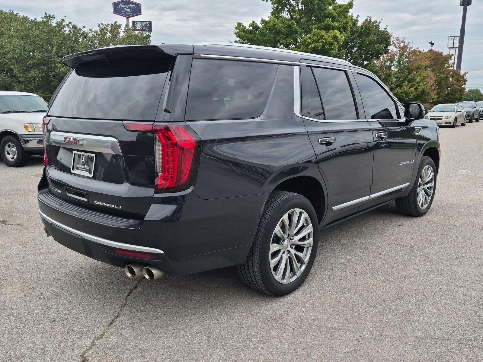 Used 2024 Onyx Black GMC Denali image 5