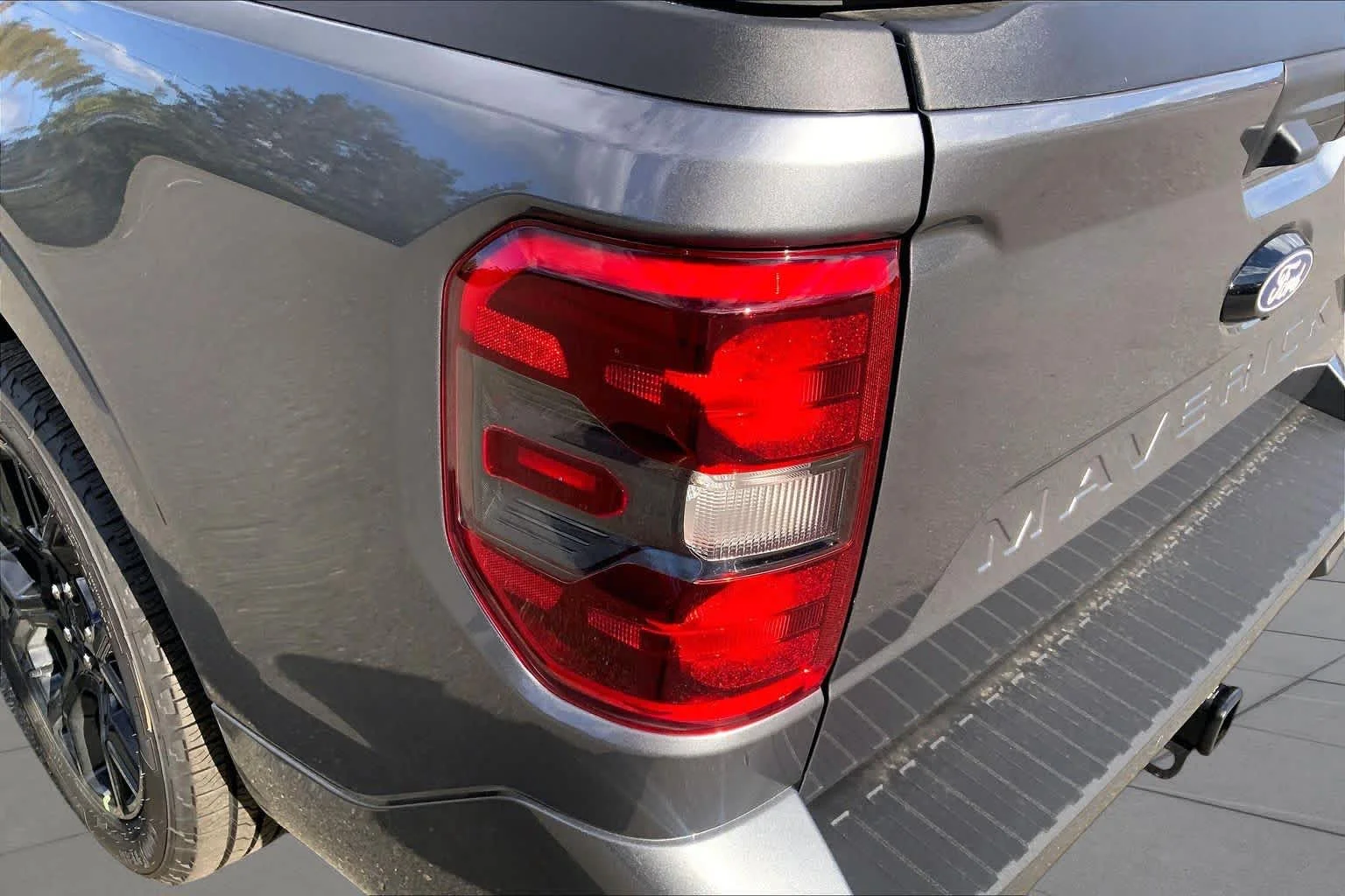 New 2026 Carbonized Gray Metallic Ford Lobo™ image 5