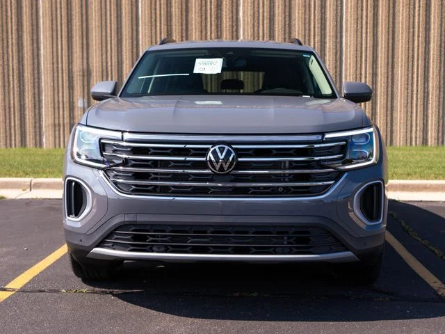 New 2026 Gray Volkswagen 2.0T SE w/Technology image 6